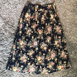 Vintage style floral skirt 12